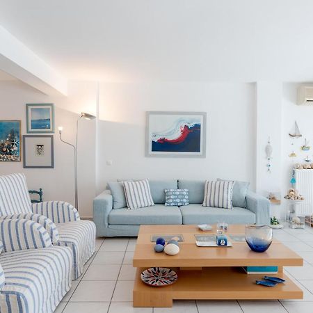 Beachfront Modern Apartment 에레트리아 외부 사진