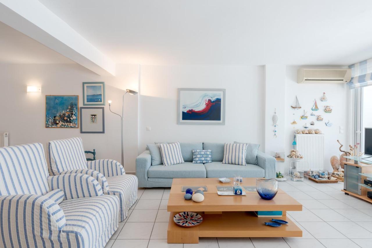 Beachfront Modern Apartment 에레트리아 외부 사진